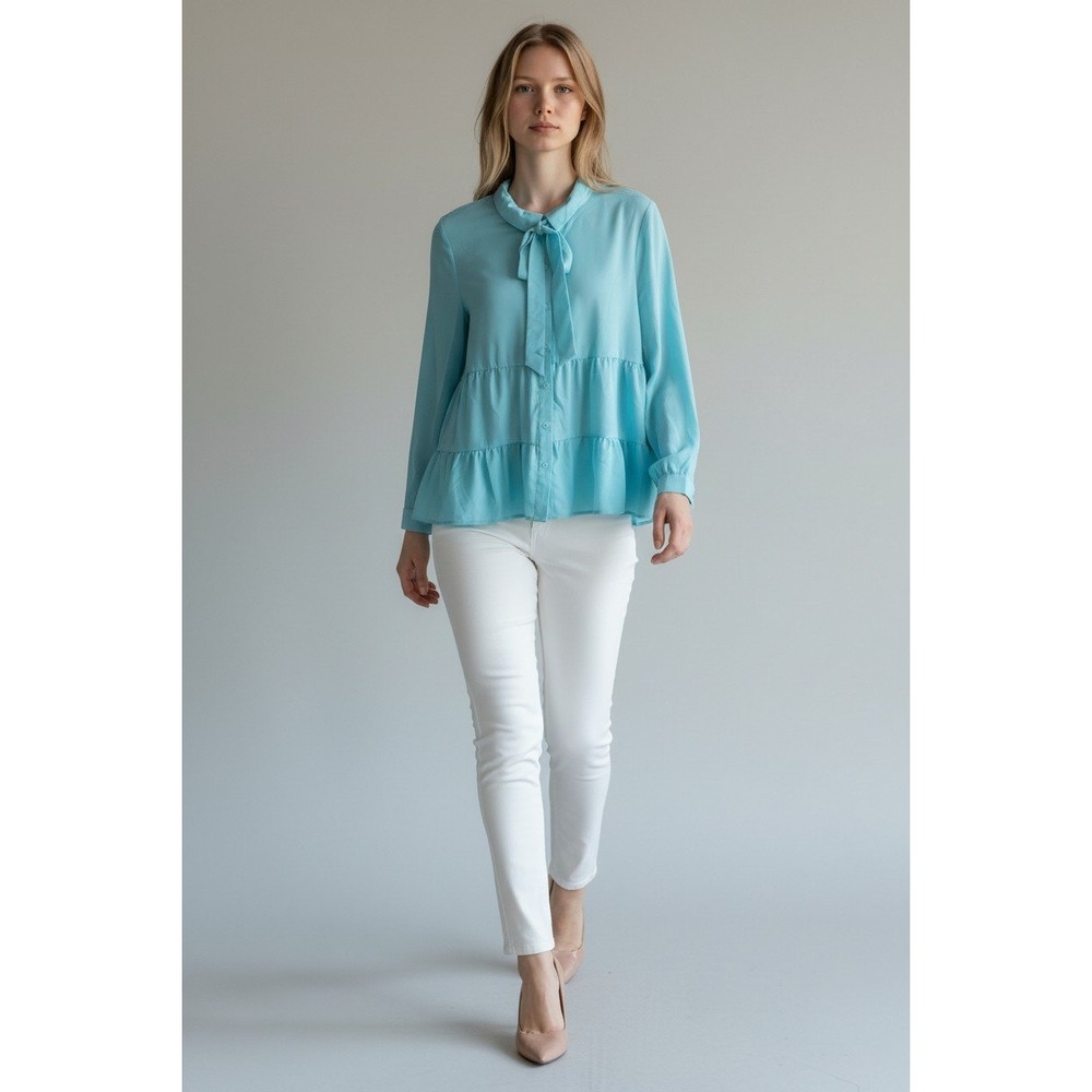 Riley & Rae Women's Robins Egg Blue Peplum Bow Neck Button Front Blouse L - NWT